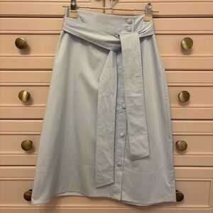Club Monaco crisp cotton A-line skirt size 2